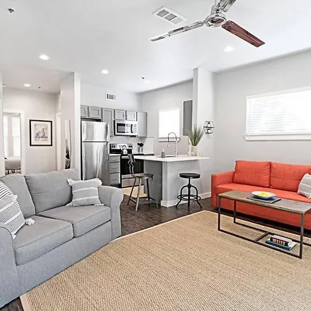 The Kozy Urban Dallas Flat Exterior photo